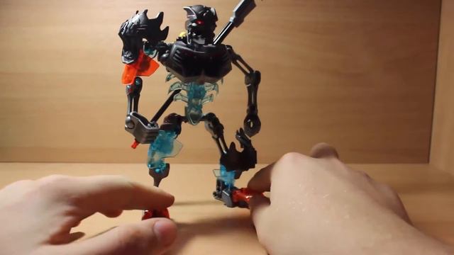 Обзор Lego BIONICLE 70791 & 70782: Protector Of Ice & Scull Warrior