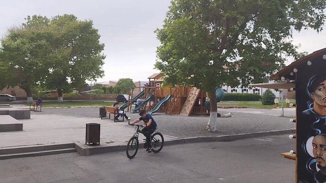 Где жить в Армении? Город Эчмиадзин (Вагаршапат) смотреть онлайн