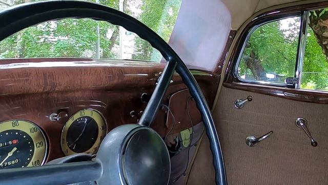 "Живая" Эмка на полном ходу! Рассматриваем ГАЗ М-1 1941 года выпуска смотреть онлайн