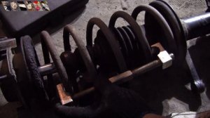 Замена передних амортизаторов ВАЗ