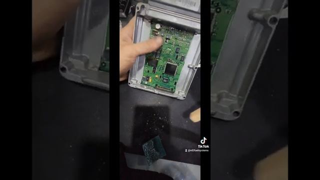 how to clean the pcm on a 7.3l powerstroke to get it ready for a php hydra chip смотреть онлайн