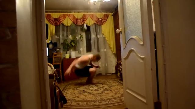 Вертухой в люстру! смотреть онлайн