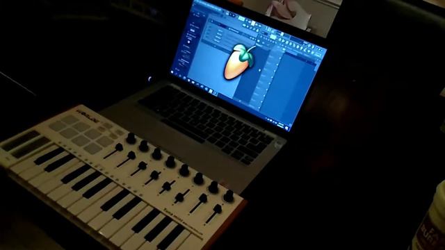 lotmusic Worlde TUNA MINI 25 Keys Portable USB MIDI Keyboard Controller Review, ompact, Functional смотреть онлайн