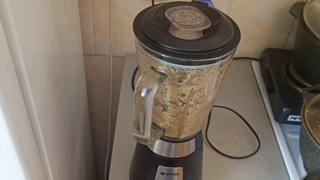 Лайфхак. Банановая кожура и кукурузный крахмал сделают вашу кожу молодой и борется с пигментацей. смотреть онлайн