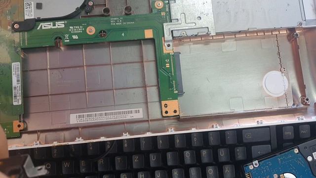 ASUS X540s Fan Cleaning And SSD Upgrade 2022