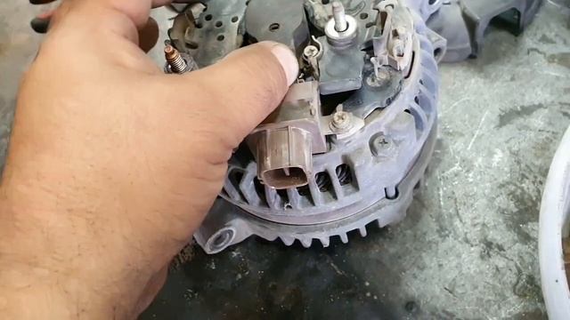 Honda accord Alternator repair смотреть онлайн