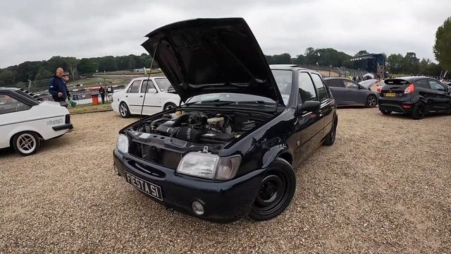 FORD POWER LIVE 2023 with the West London Classic Ford crew!! ? *R.I.P Mk3 Cortina* ? смотреть онлайн