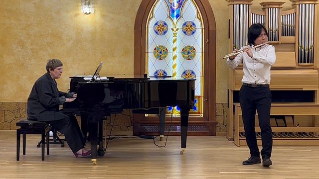 Юаньдзе У, Пуленк Соната для флейты и фортепиано 2 часть, 18 мая 2024