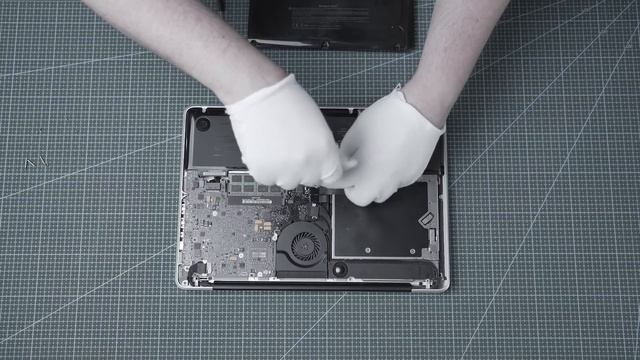 Wymiana baterii w laptopie Apple MacBook Pro A1278 | AMSO x Świat Baterii смотреть онлайн