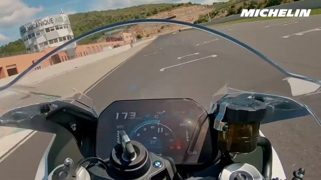 Michelin Power Slick 2 смотреть онлайн