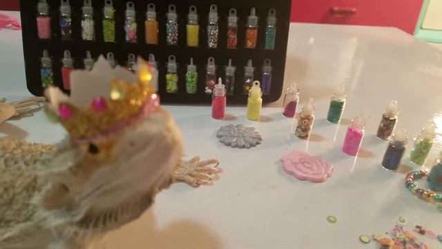 Puff Gets Into The Glitter смотреть онлайн