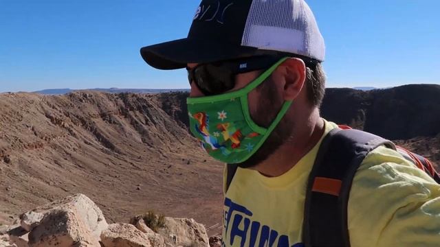 Touring Meteor Crater & Barringer Space Museum | Winslow, AZ смотреть онлайн