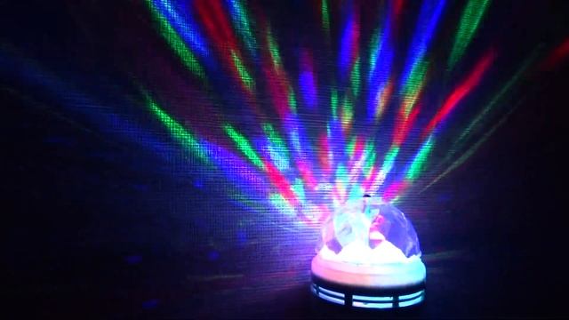 Светодиодная лампа Светомузыка для дома LED Mini Party Light Lamp магазин Topshara 1 смотреть онлайн