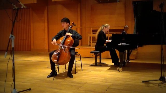 Glazunov Chant du Menestrel - Un Lee смотреть онлайн