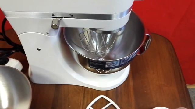 Миксер Electrolux Assistent EKM4100, проверка 04.05.2019 смотреть онлайн