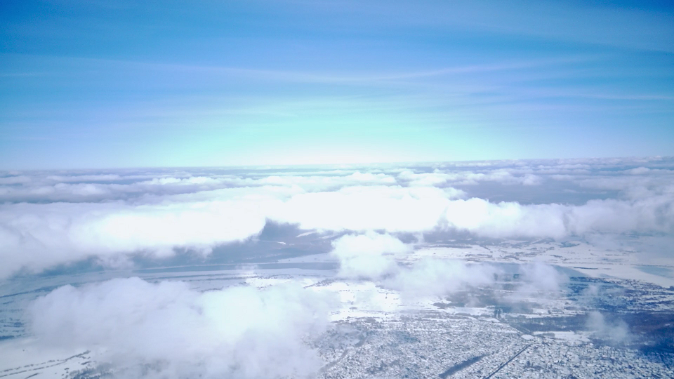 За облаками. 8 марта
