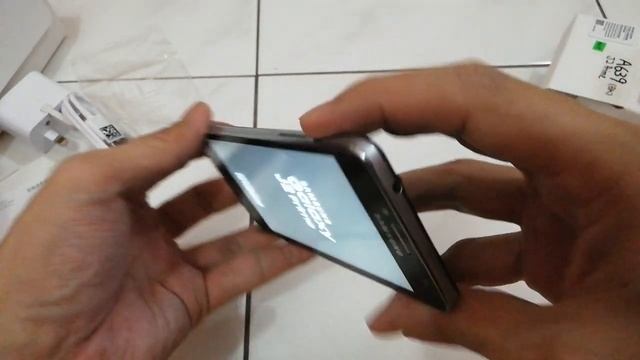 Unboxing Samsung Galaxy J2 Prime 8GB Original Malaysia Set Version смотреть онлайн