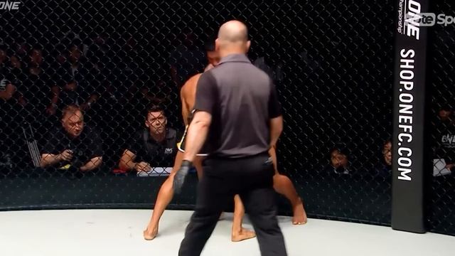 That's The Power! Rodtang - The Toughest Muay Thai Fighter of the 21 Century смотреть онлайн