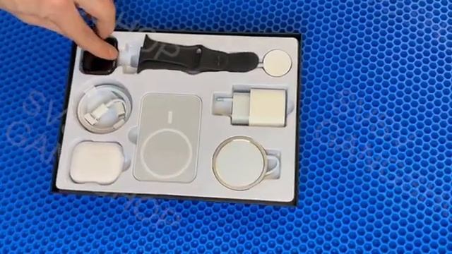 Обзор на подарочный набор Apple 6 в 1 смотреть онлайн