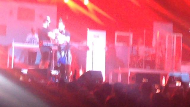 Noize MC Устрой дестрой и чувак с ирокезом на сцене 18/11/2016 Москва смотреть онлайн