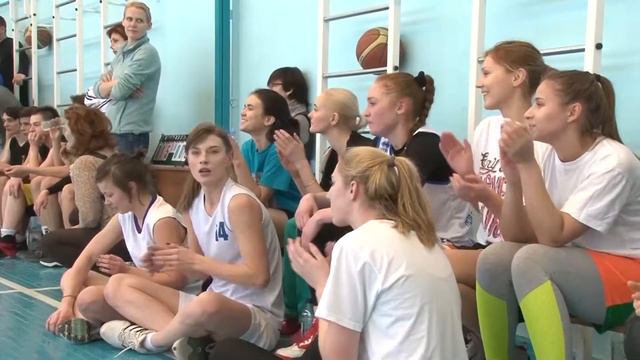 Неделя с Горностаем №11, 4.04.18 смотреть онлайн