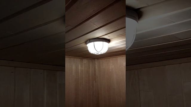 ОСВЕЩЕНИЕ В ПАРНОЙ РУССКОЙ БАНИ смотреть онлайн