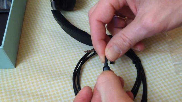 Bang & Olufsen BeoPlay H6 - наушники для iPhone смотреть онлайн