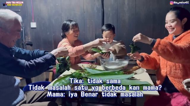 DIRUMAH DESA TERPENCIL KAMI SEKELUARGA KOMPAK MEMBUAT WAJIK GULA MERAH INDONESIA DAN BAKCANG CHINA смотреть онлайн