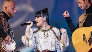 «Я ТАМ С ГОЛЫМ ЗАДОМ, НЕ СКАКАЛА...  !» ДИАНА АНКУДИНОВА