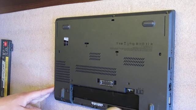 Часткове розбирання ноутбука Lenovo ThinkPad T450 / Частичный разбор ноутбука Lenovo ThinkPad T450 смотреть онлайн