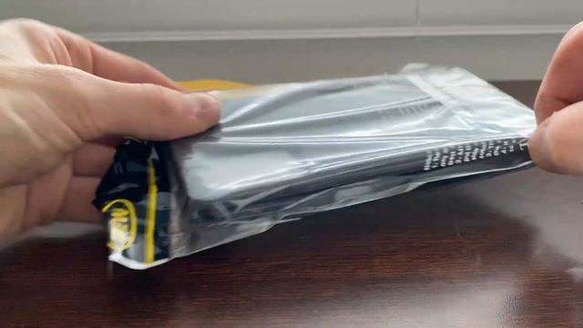 Неудачный чехол для смартфона Realme 8 5G чёрный чехол на магнитах без язычка, мне не понравился смотреть онлайн