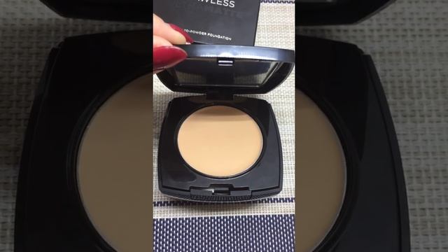 Матирующая компактная крем-пудра для лица AVON смотреть онлайн