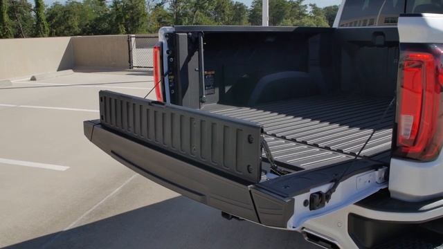 2020 GMC Sierra 1500 Denali Test Drive Review: A Great Truck Missing One Thing смотреть онлайн