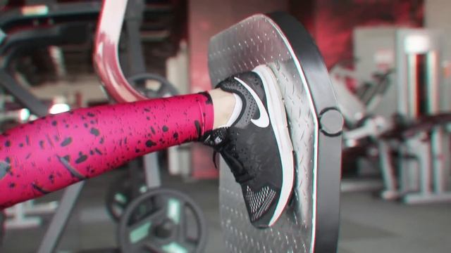 SUPERFIT. Ч. 2. КАК ДОБИТЬСЯ ИДЕАЛЬНОГО ТЕЛА. УПРАЖНЕНИЯ НА НОГИ, ЯГОДИЦЫ, СПИНУ, БИЦЕПСЫ (0+) смотреть онлайн