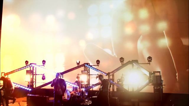 Angels & Airwaves - Anxiety (Official Video) смотреть онлайн