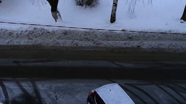 ЧТО ТАМ НАХОДИТСЯ ?! смотреть онлайн