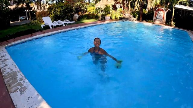 AQUA AEROBIC FOR BEGINNERS: TOTAL BODY CHALLANGE смотреть онлайн