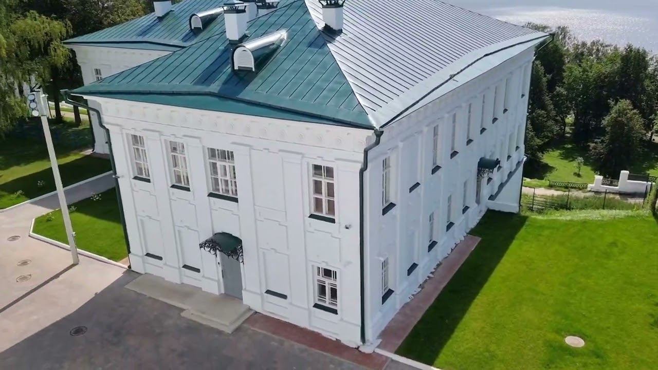 Костромской Кремль 15 августа 24 года. смотреть онлайн