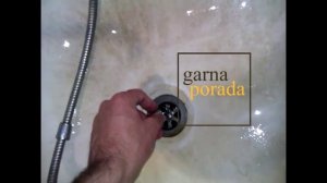 Как очистить ванну (трубы) от песка и земли