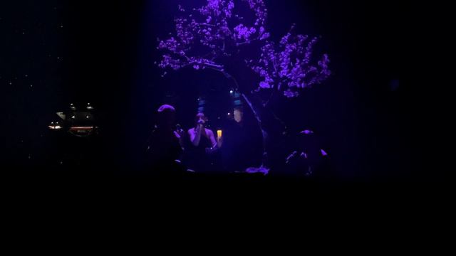 Camélia Jordana - Reste en vie à Lille / 27.04.2022 смотреть онлайн