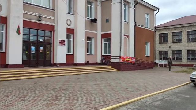 Прогулка по г. Лепель под шум ветра) смотреть онлайн