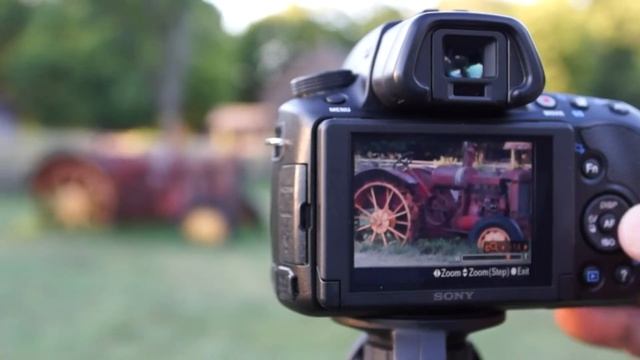 Alpha A37: Zoom intégré au boitier de l'appareil смотреть онлайн