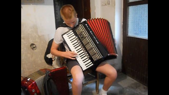 ~Splet kola(Marko)(Harmonika)~ смотреть онлайн