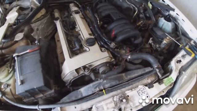 Самостоятельный ремонт подкапотной косы/Мотора м 104 2,8 литра/Мерседес w 124 смотреть онлайн