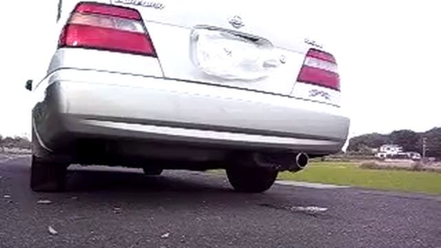 EU14　ブルーバード　純正マフラー音 смотреть онлайн