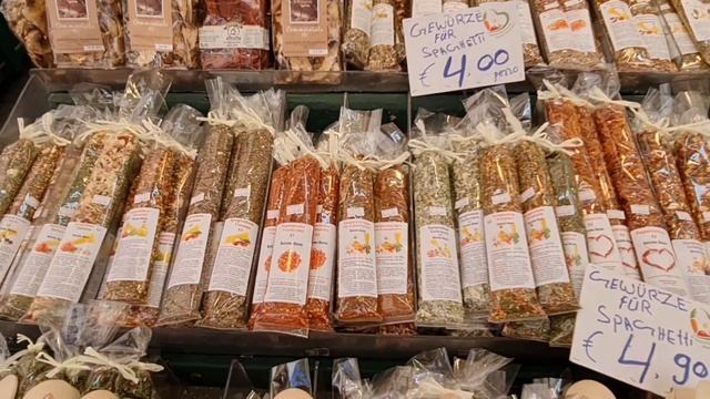 Granate Styling, Walking In Public, Sightseeing Bolzano City Centre, Südtirol, Minidress, Stockings