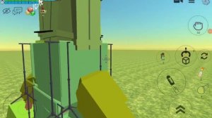 построил мелона из melon playground в чикен ган (Chicken Gun)