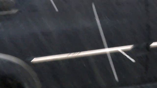Ветер и сильный ливень с градом обрушились на Уральский город смотреть онлайн