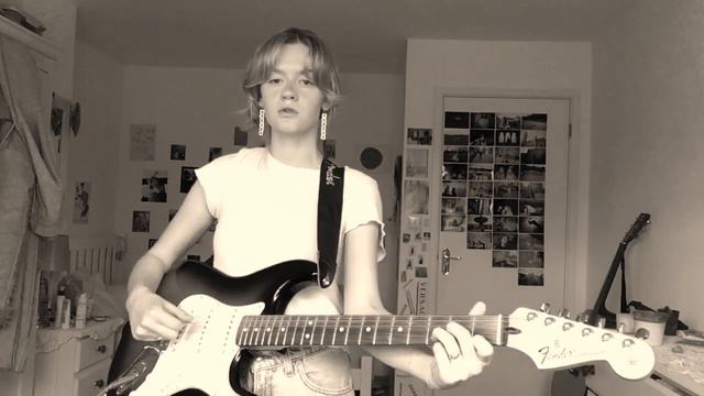 Stronger Than Me - Amy Winehouse смотреть онлайн