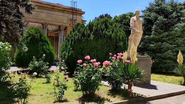 🇬🇪МУЗЕЙ СТАЛИНА В ГОРИ!🏛ШУБА ВОЖДЯ.СУВЕНИРЫ СТАЛИНУ.🇬🇪#ГРУЗИЯ 2021.ГОРИ#🇬🇪 смотреть онлайн